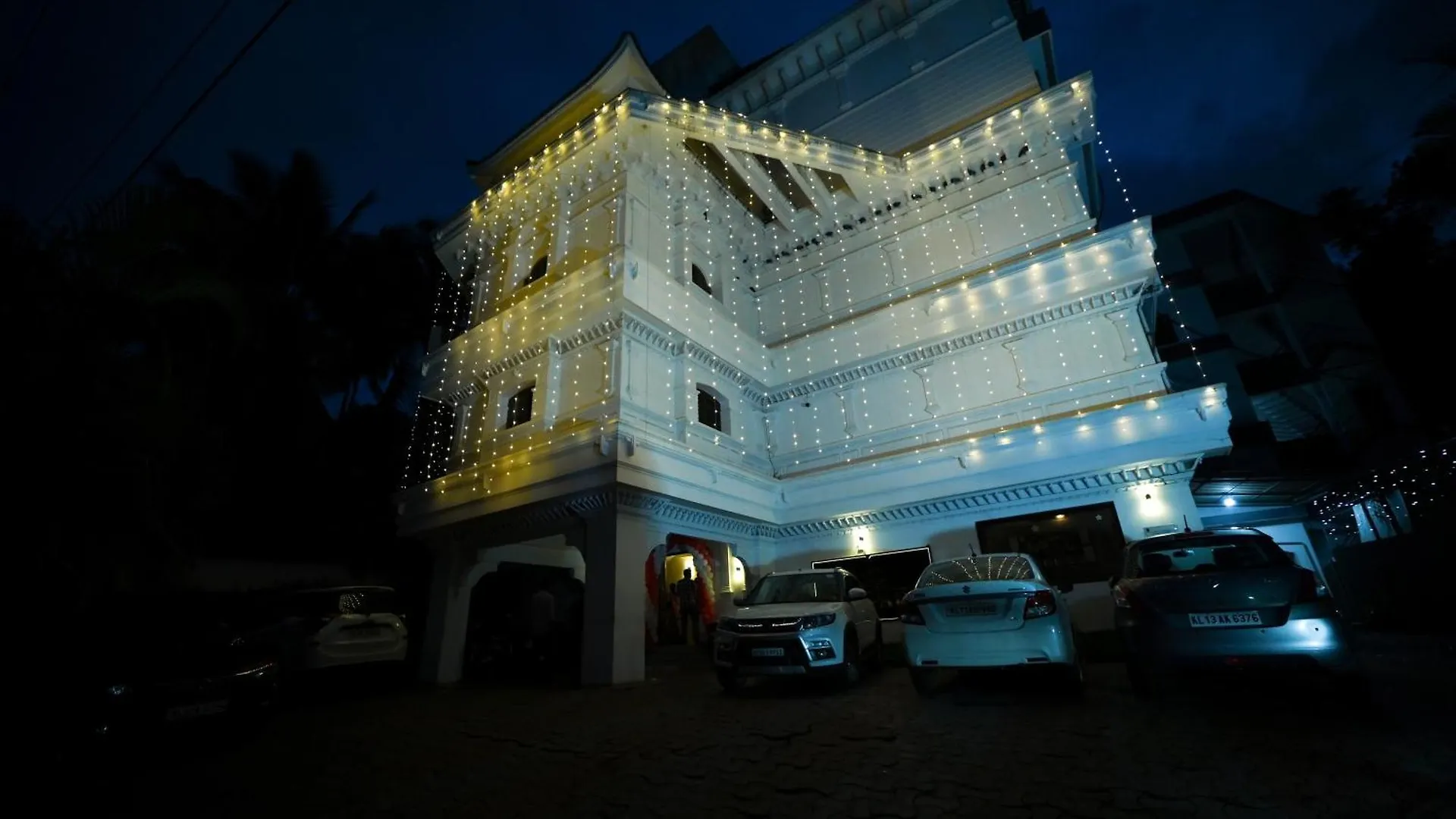 ***  Hotel Sky Park Mattanur India